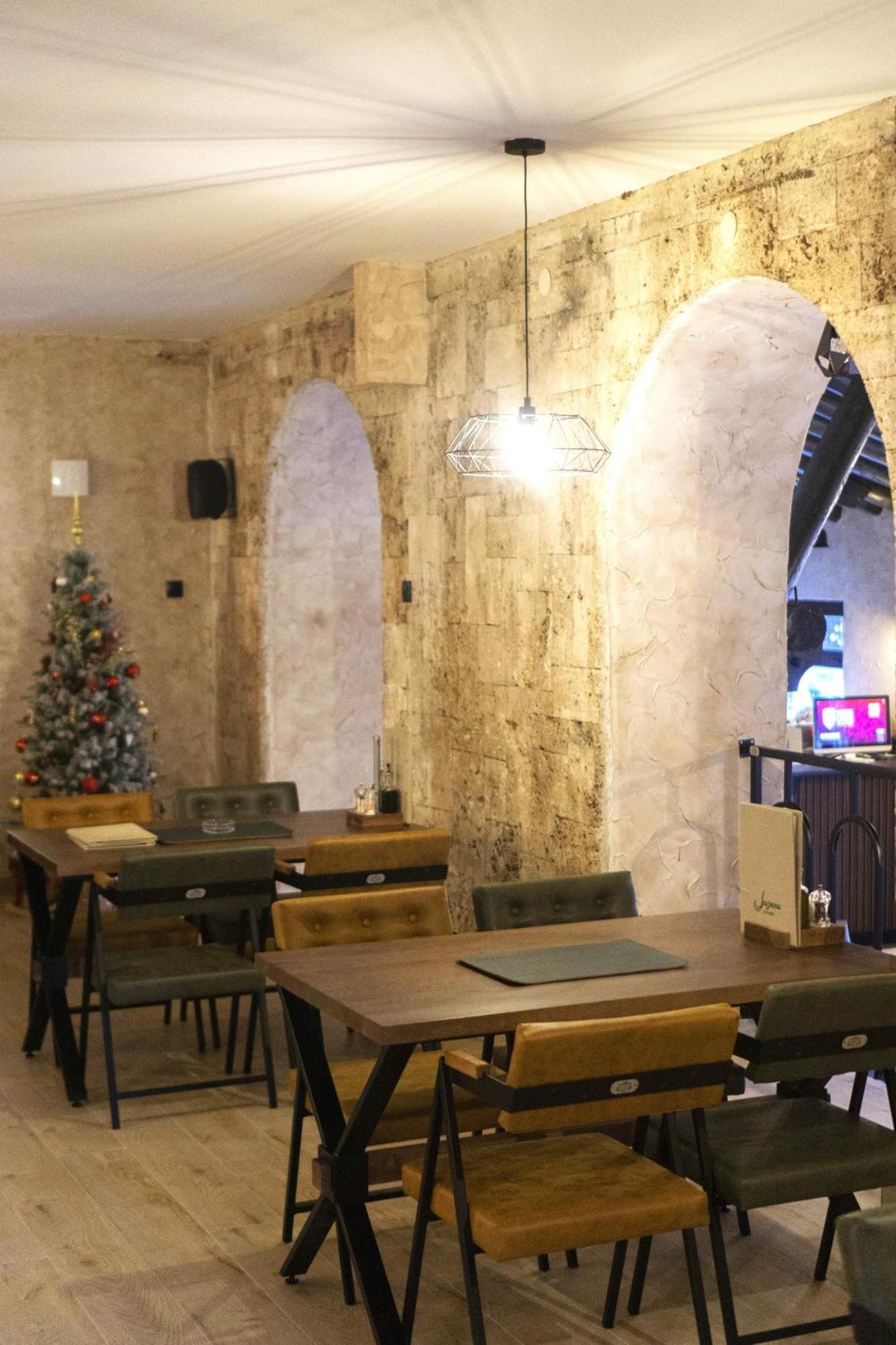 Jazina Hotel Trebinje Bagian luar foto