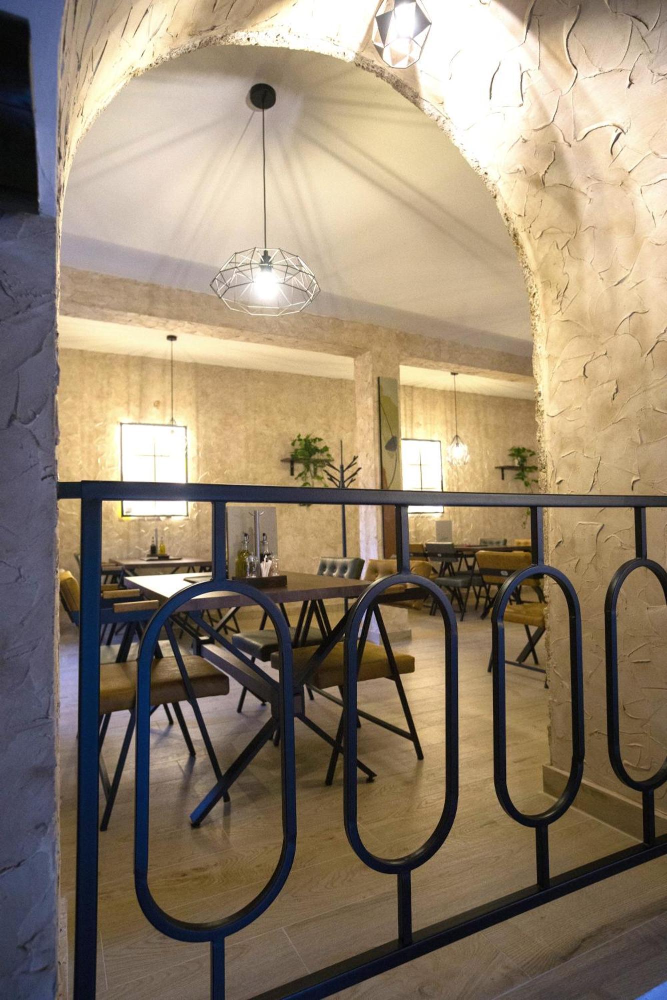 Jazina Hotel Trebinje Bagian luar foto